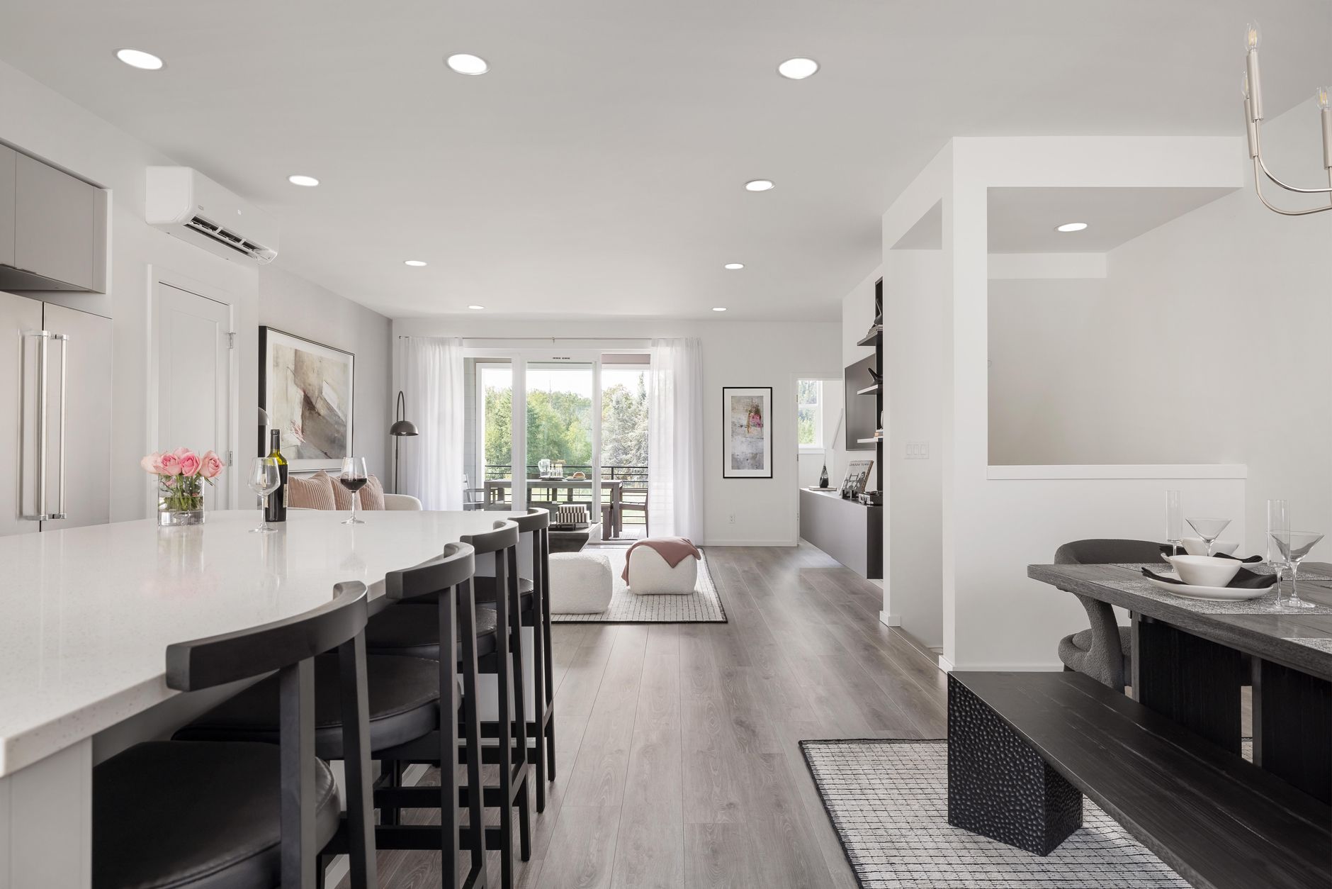 Interior Image For The Hazel