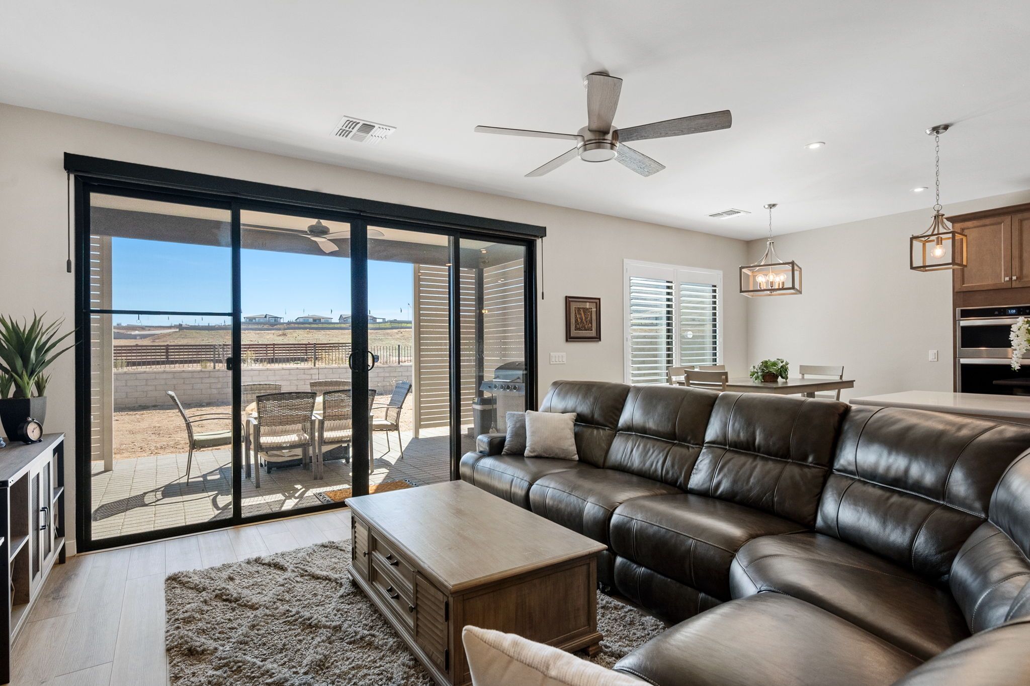 5918 E Killen Loop