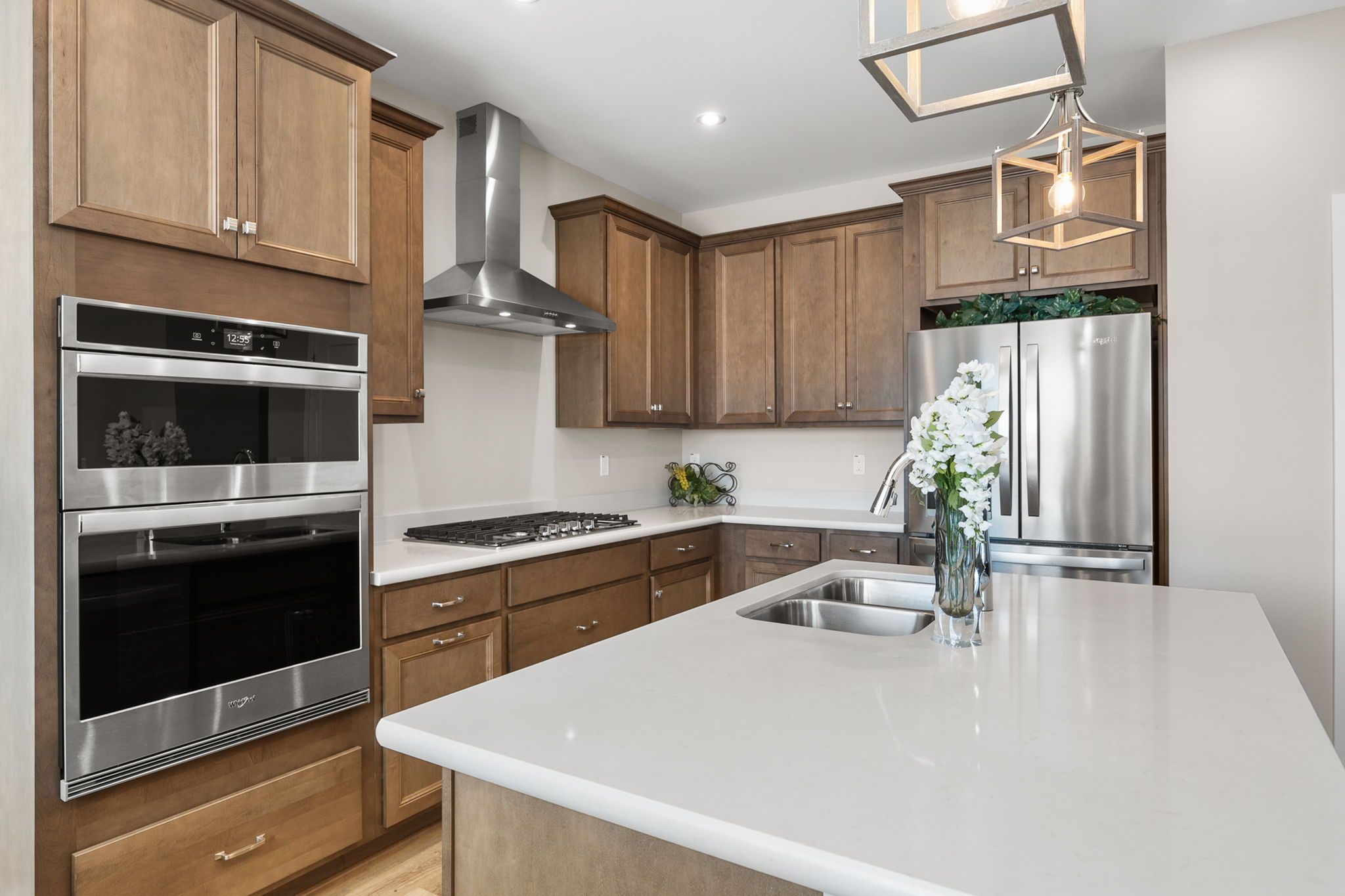 5918 E Killen Loop