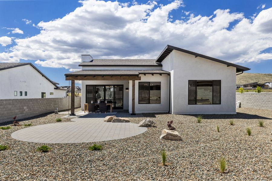 5083 N Jeffers Ave (603)