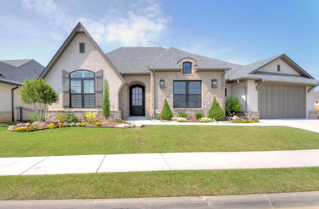 casa en Mark Romine Homes por Mark Romine Homes