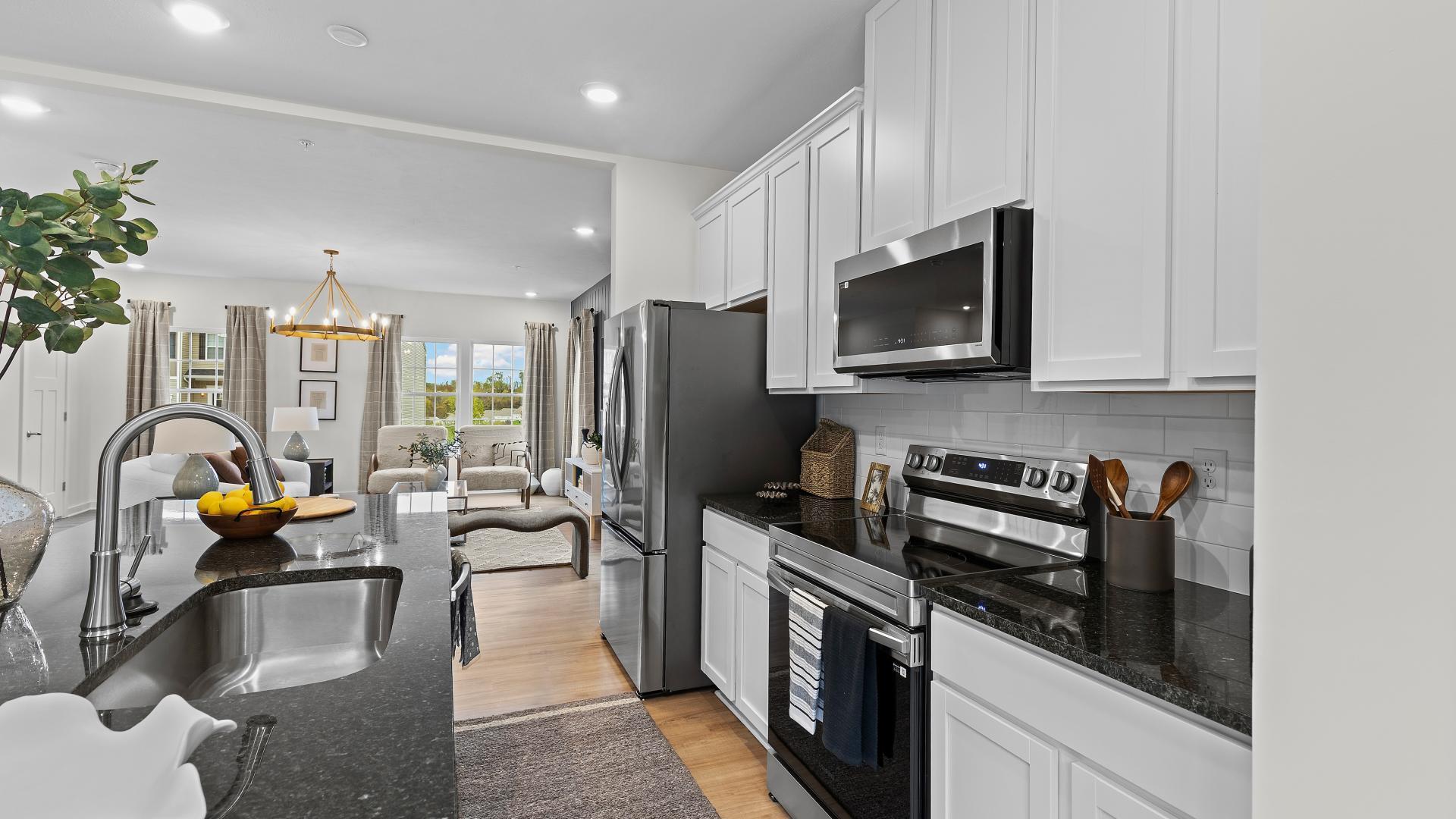 With up to 2,039 square feet, our townhomes boast plenty of space to accommodate any family.