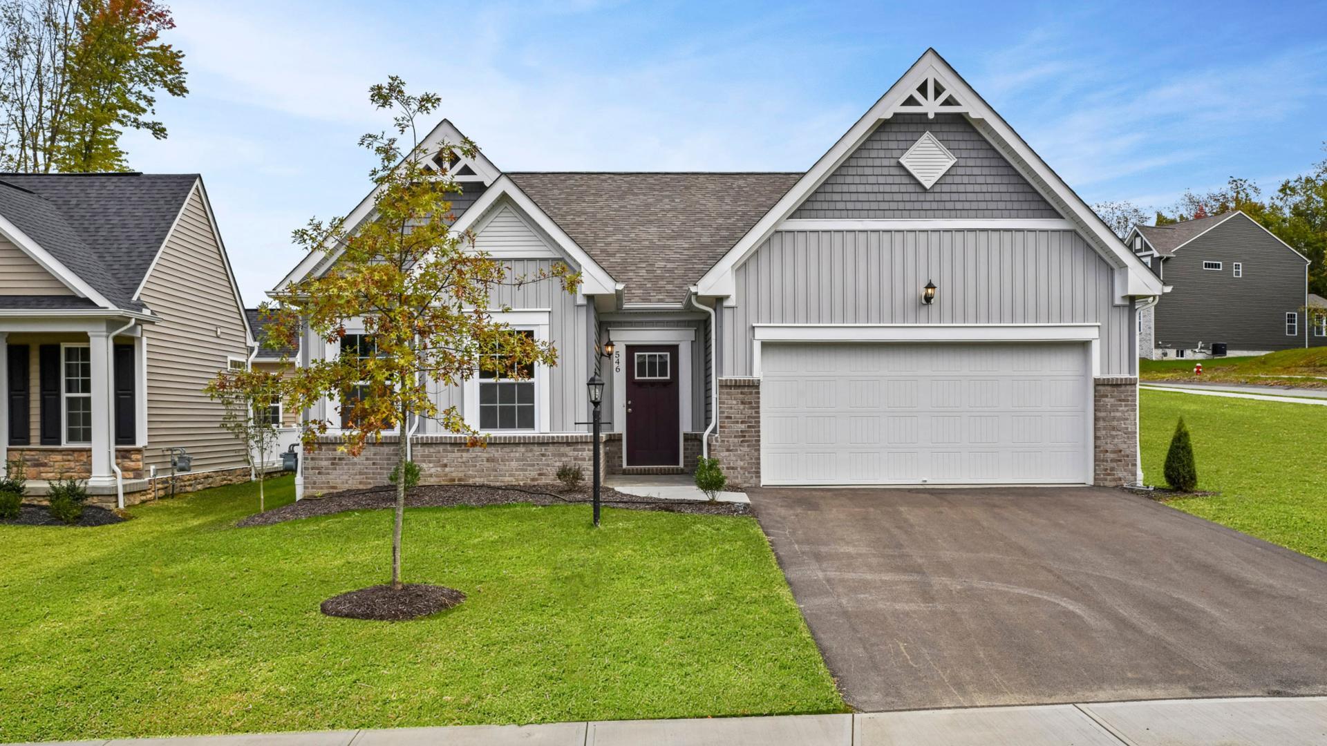 One level of comfort: build a ranch home tailored to your style.