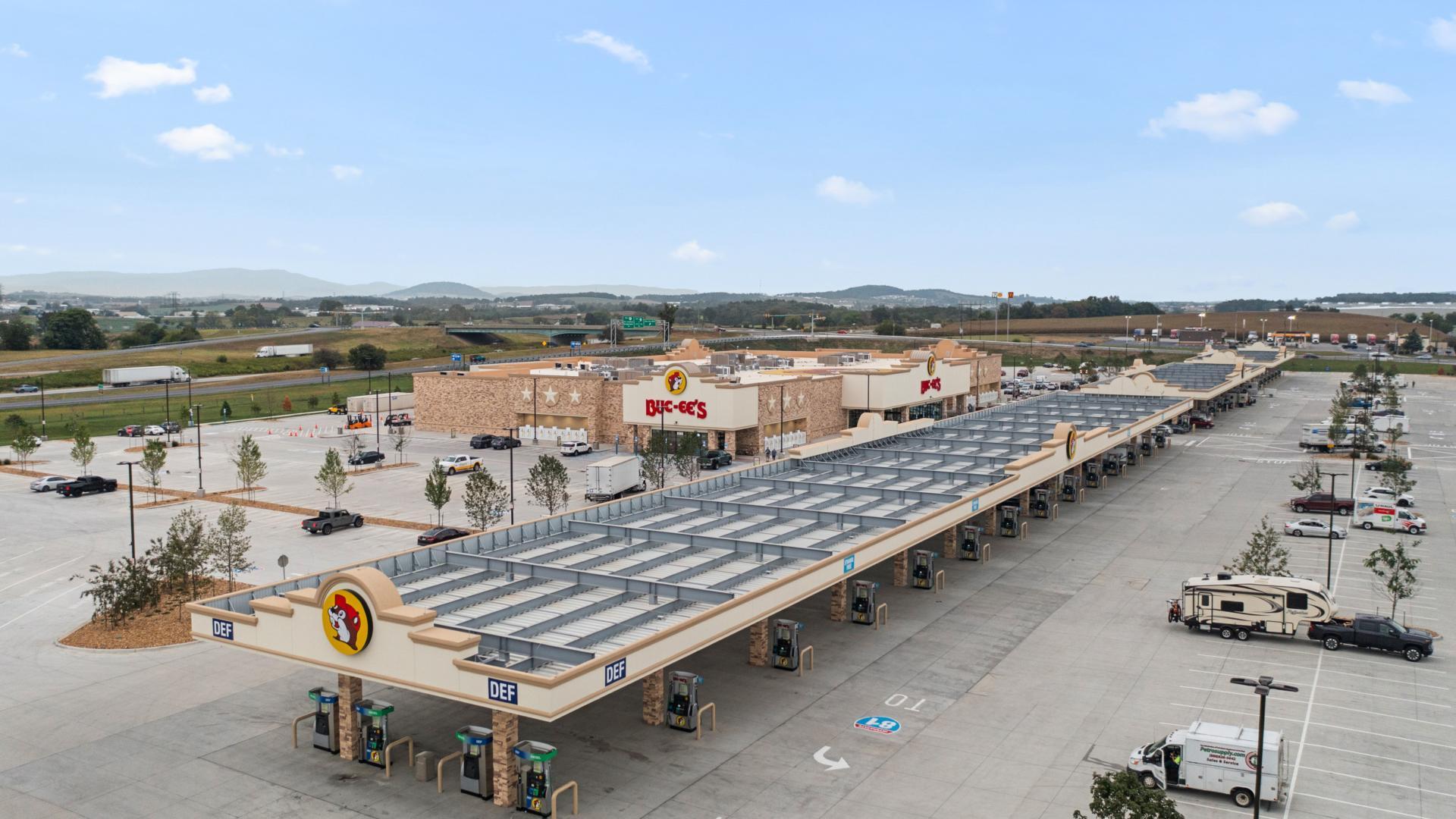 I-81, Buc-ee’s and Sheetz all within 1 mile for late night snacking or morning coffee, on your way out the door.