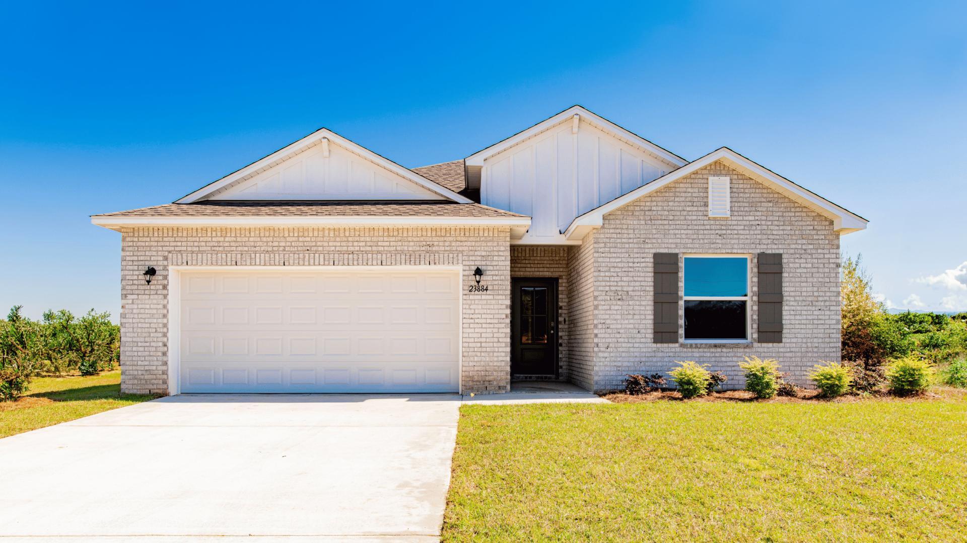 The choice is yours at Foley Pointe! You select your home, homesite and finishes.