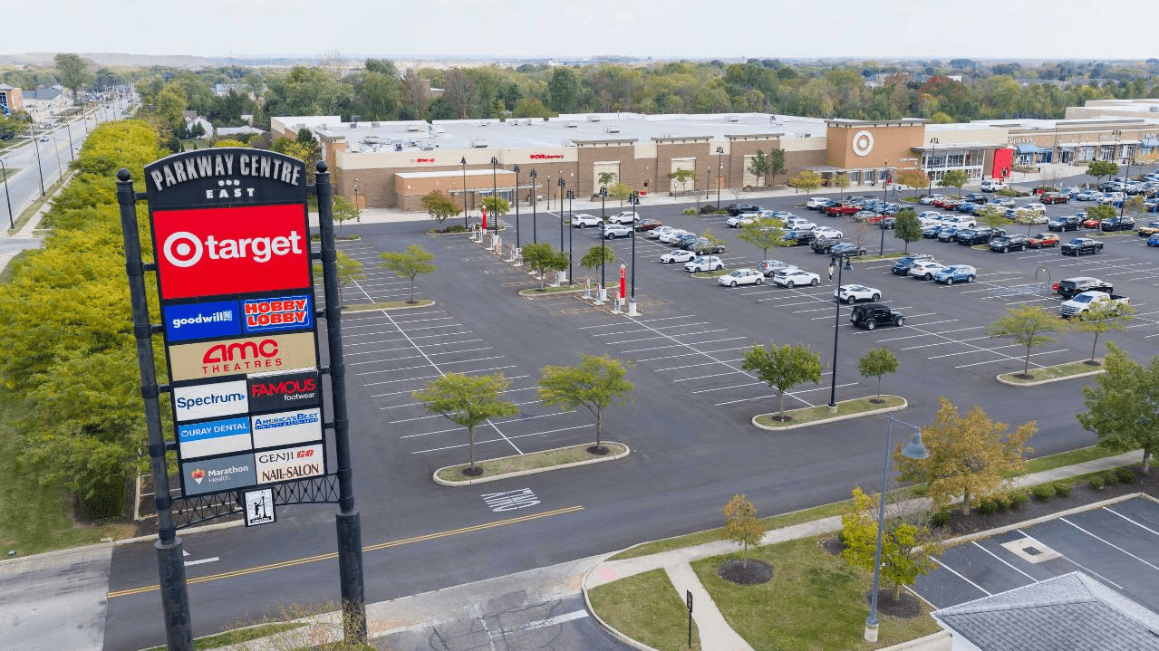 Your new home is just minutes from Parkway Center, making shopping and grocery runs easy.