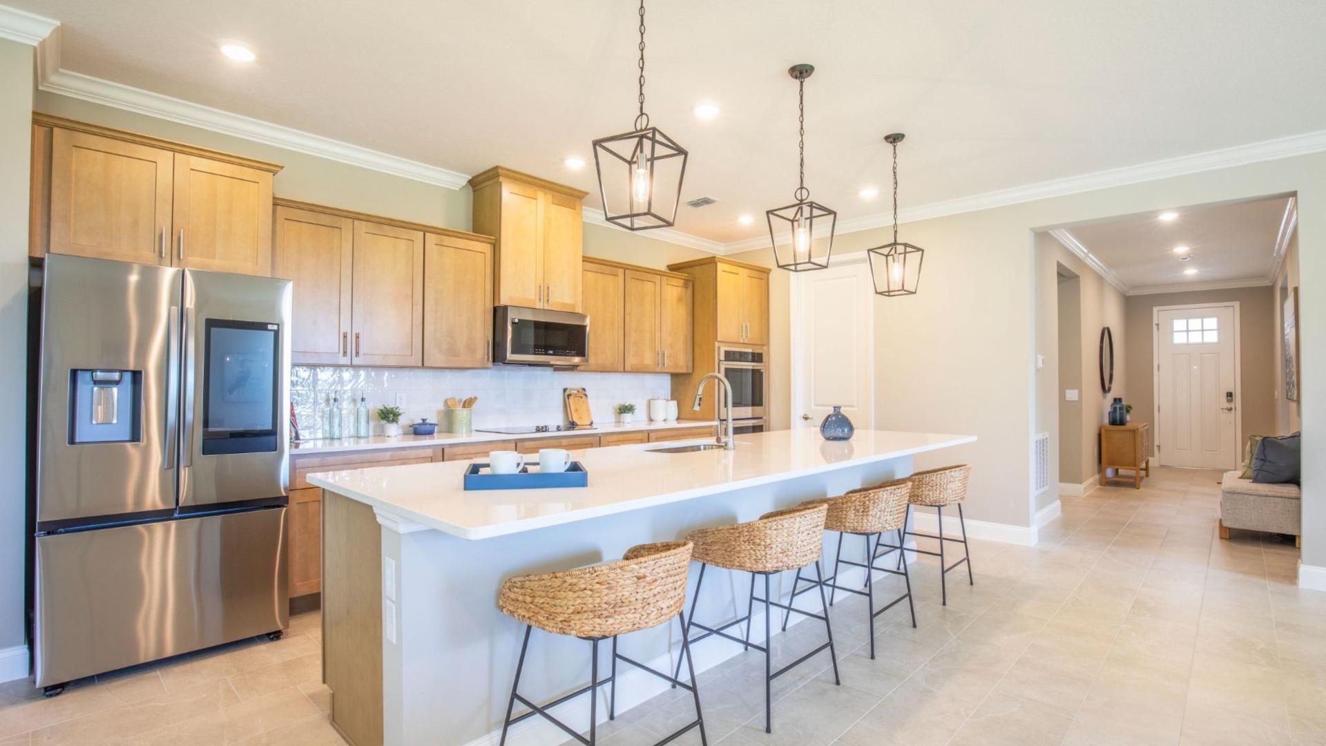 From the design board to dinner on the table—your kitchen, your creation. Join the list!