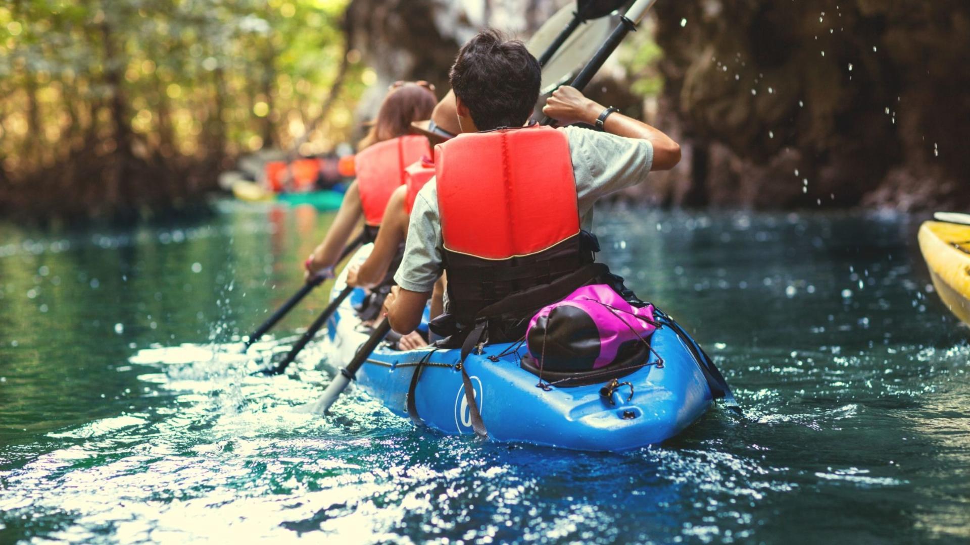 Hillsborough River State Park, just 10 miles away – kayaking, trails, fishing, and camping.