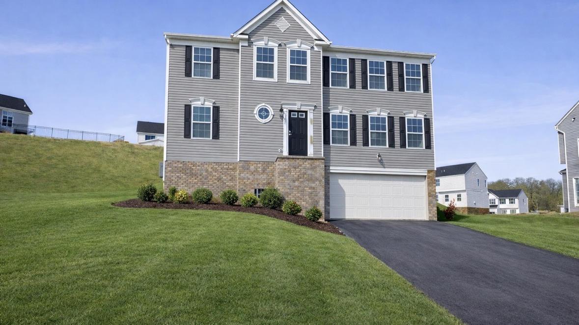 Creekside Meadows por Maronda Homes en Pittsburgh Pennsylvania