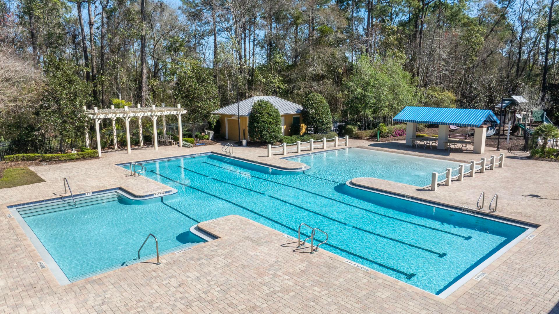 Luxury lives outdoors too.