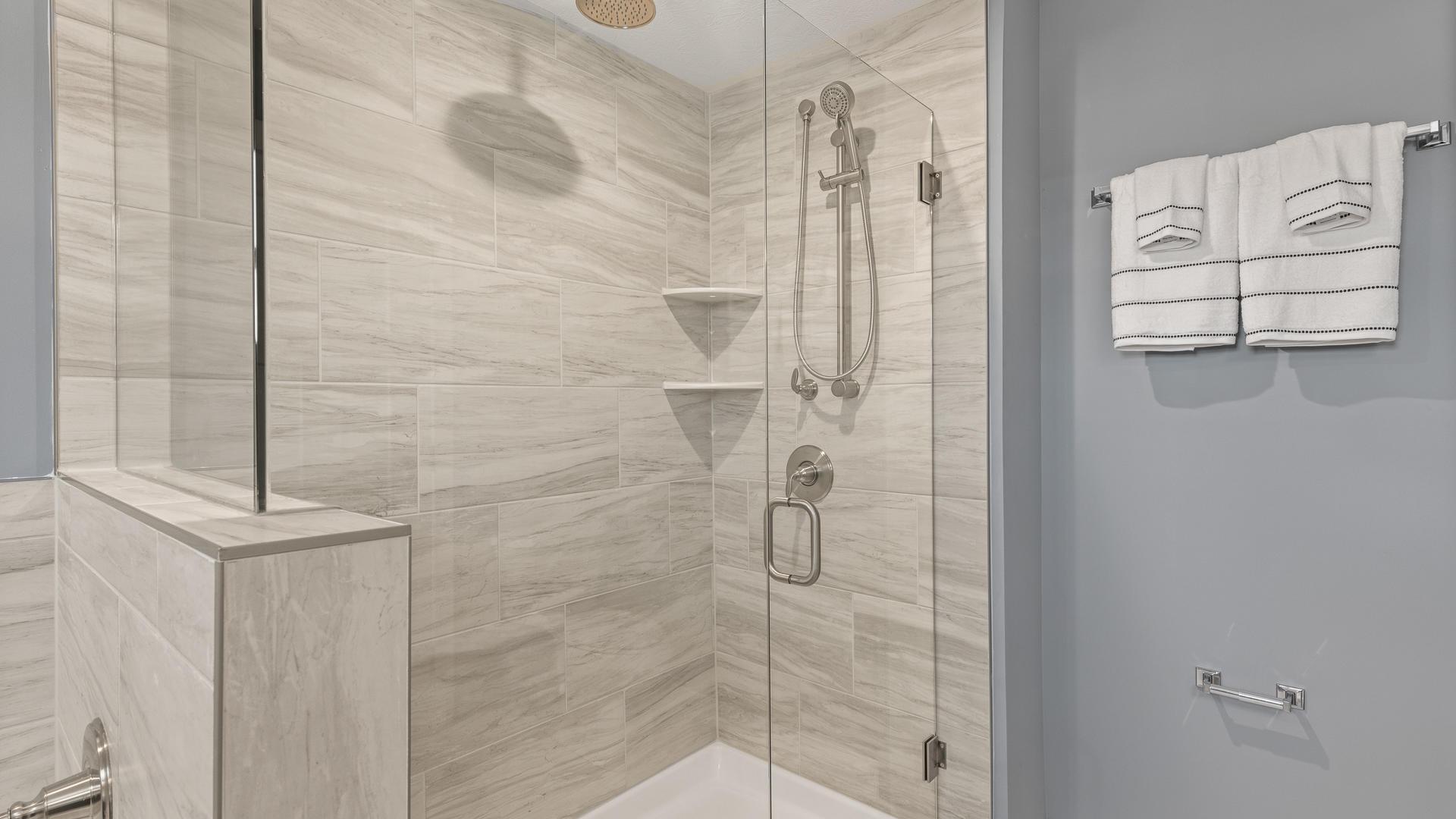 Relax at the end of the day in your spa like bathroom. Dual vanaties &amp; frameless doors available.