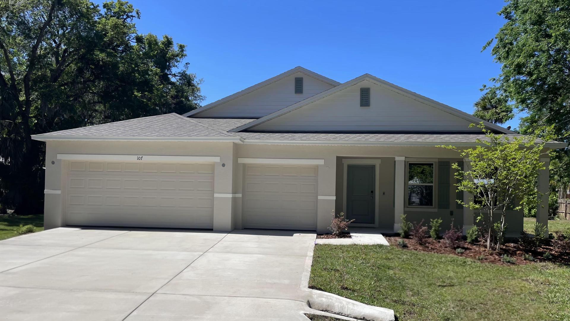 Coastal Communities por Maronda Homes en Daytona Beach Florida