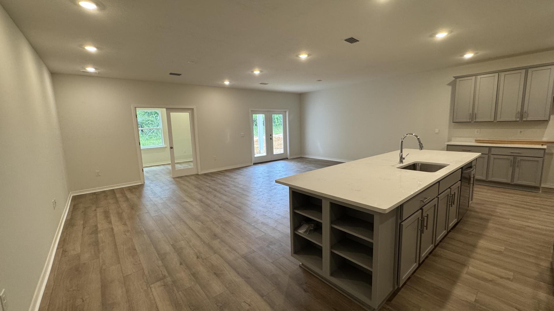 Kitchen/Living/Dining