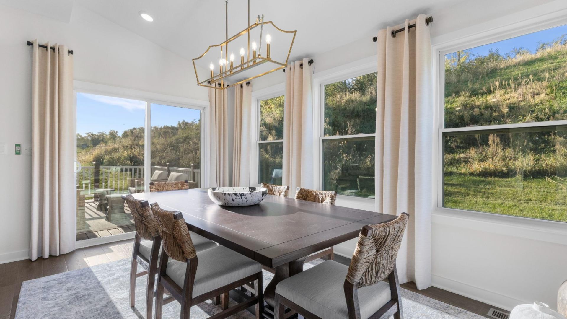 Elevate everyday dining when you choose a spacious, light-filled sunroom!