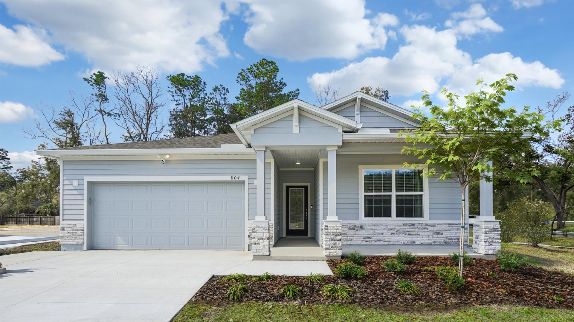 The only new Green Cove Springs community offering oversized cul-de-sac homesites &amp; block options.