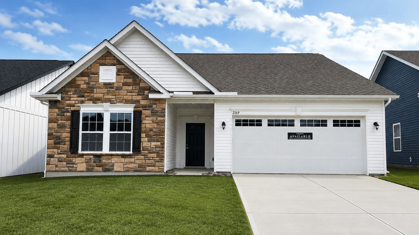 The Crossing at Tanners Creek por Maronda Homes en Cincinnati Indiana