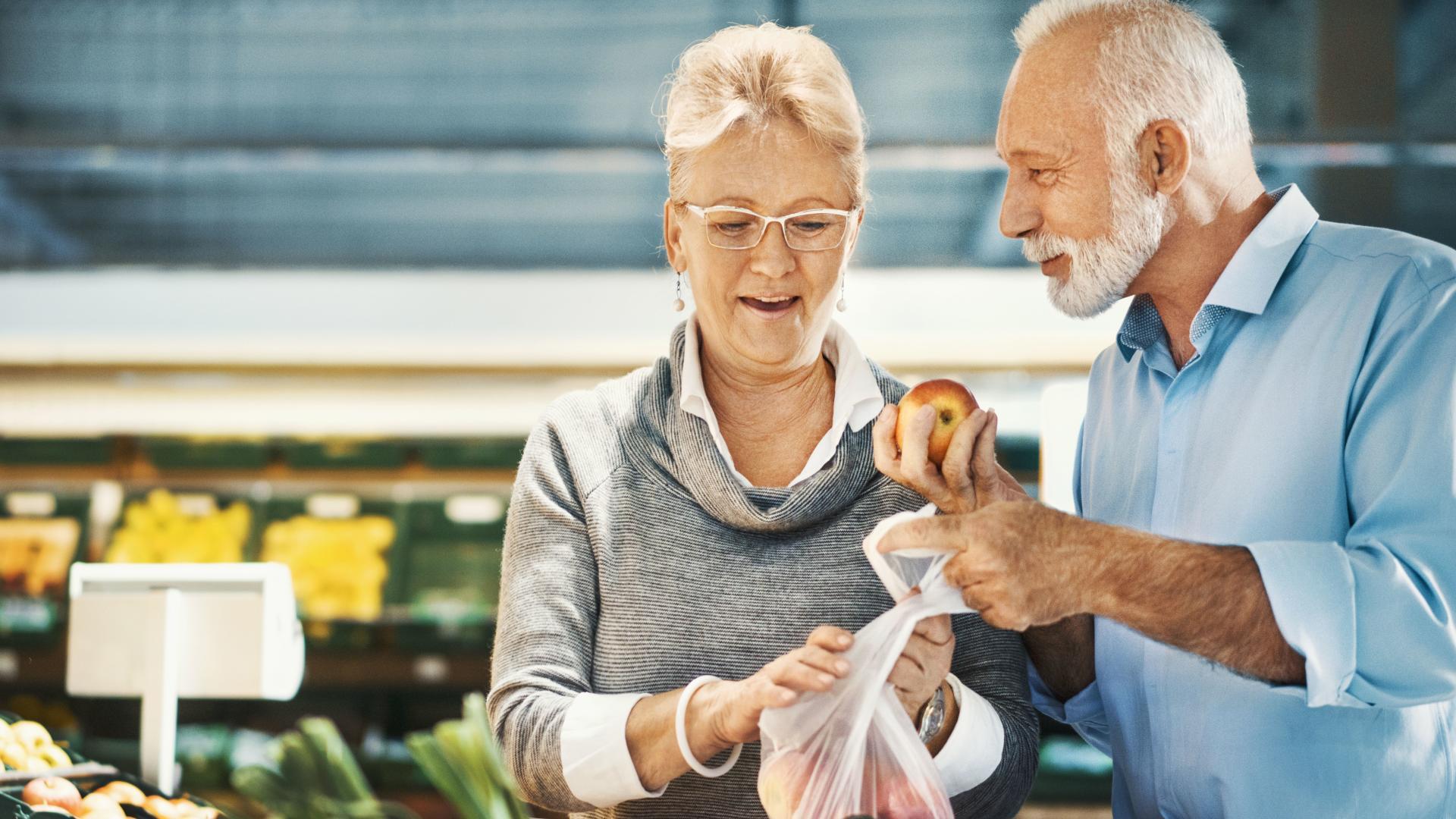 Errands are a breeze when you're close to major grocery stores and retailers such as Publix, Piggly Wiggly, Target, Walmart, and so much more.
