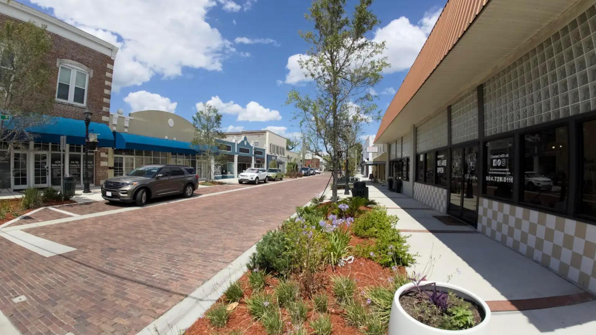 Downtown Green Cove Springs: Explore charming boutiques, local eateries, and much more.