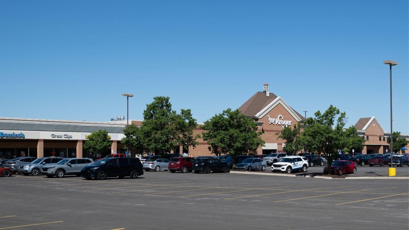Windmiller Square has Kroger, Big Lots, Kohl's, Barnes &amp; Noble, and more!