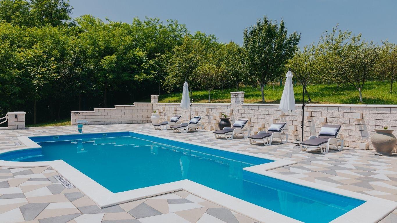 Have the outdoor space you deserve and the oasis you’ve been waiting for. Join the List to choose your homesite first!