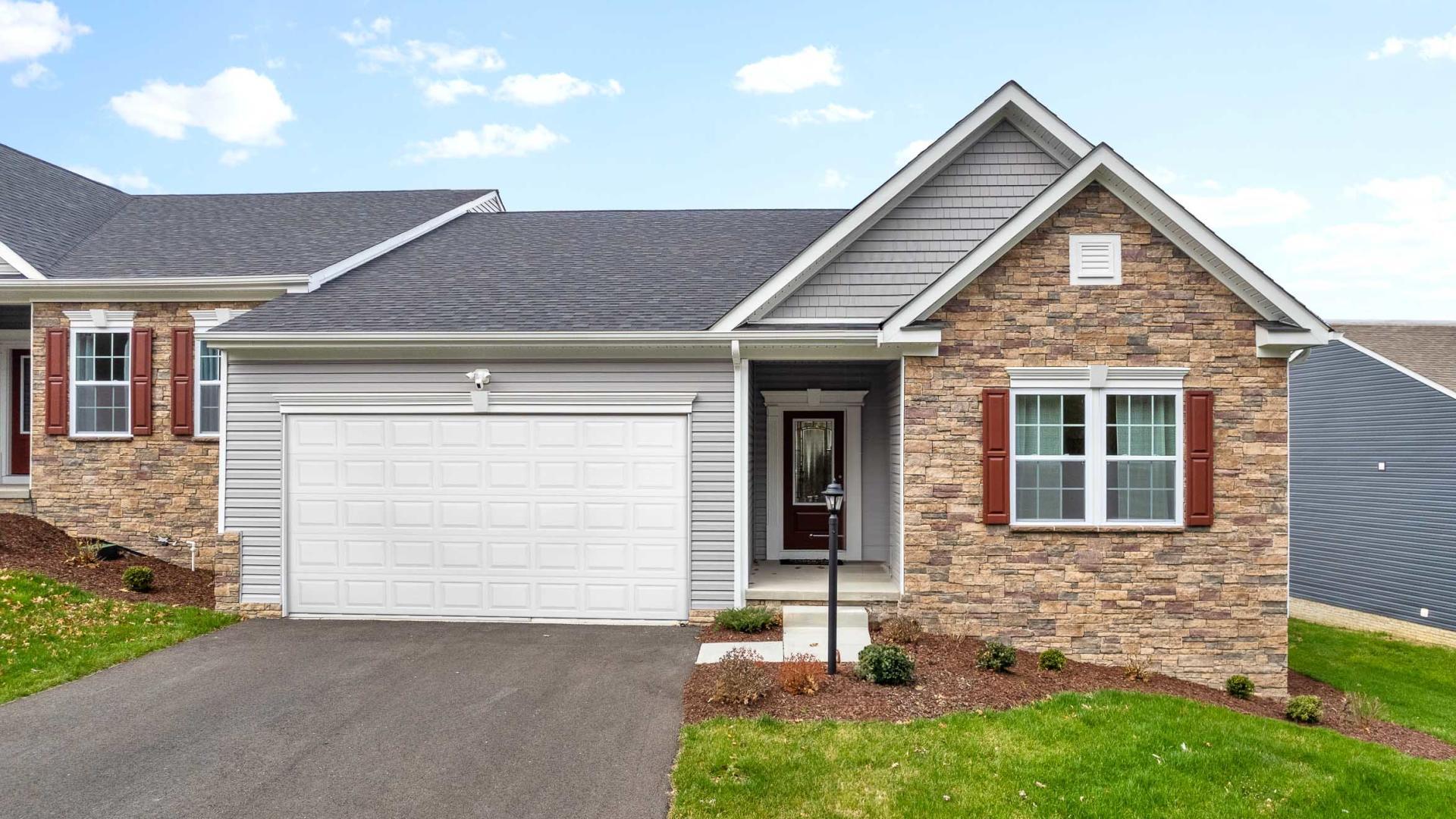 Pioneer Place por Maronda Homes en Pittsburgh Pennsylvania