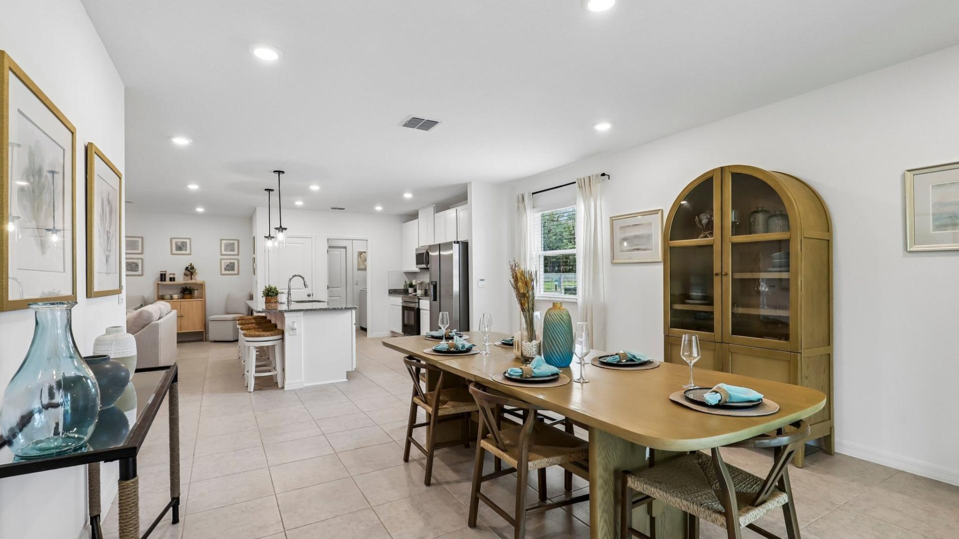Flex space for a home office, hobby room, or guest room - you decide!