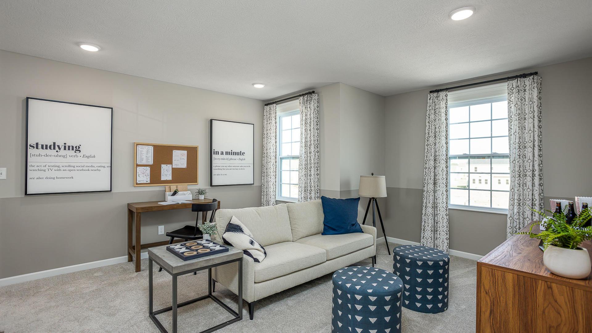 Flex spaces for a home office, hobby room or an extra bedroom – you decide.