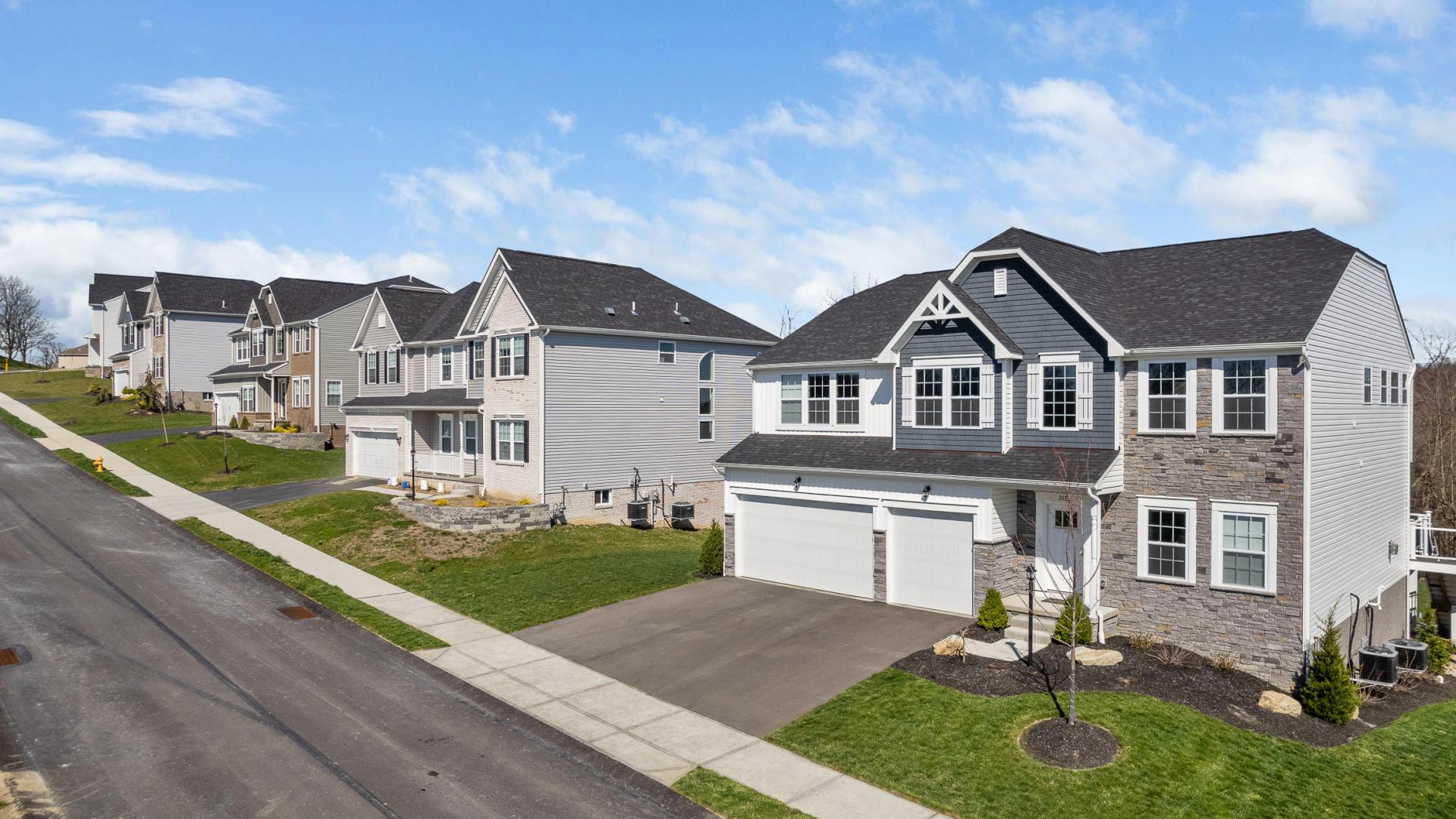 Floor plans range up to 4,600 finished square feet.