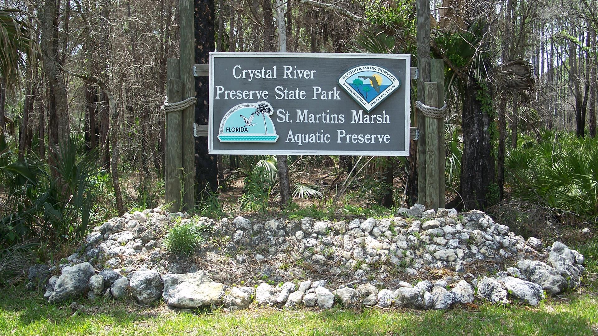 Only 30 minutes away, the famous Crystal River features picturesque wildlife.