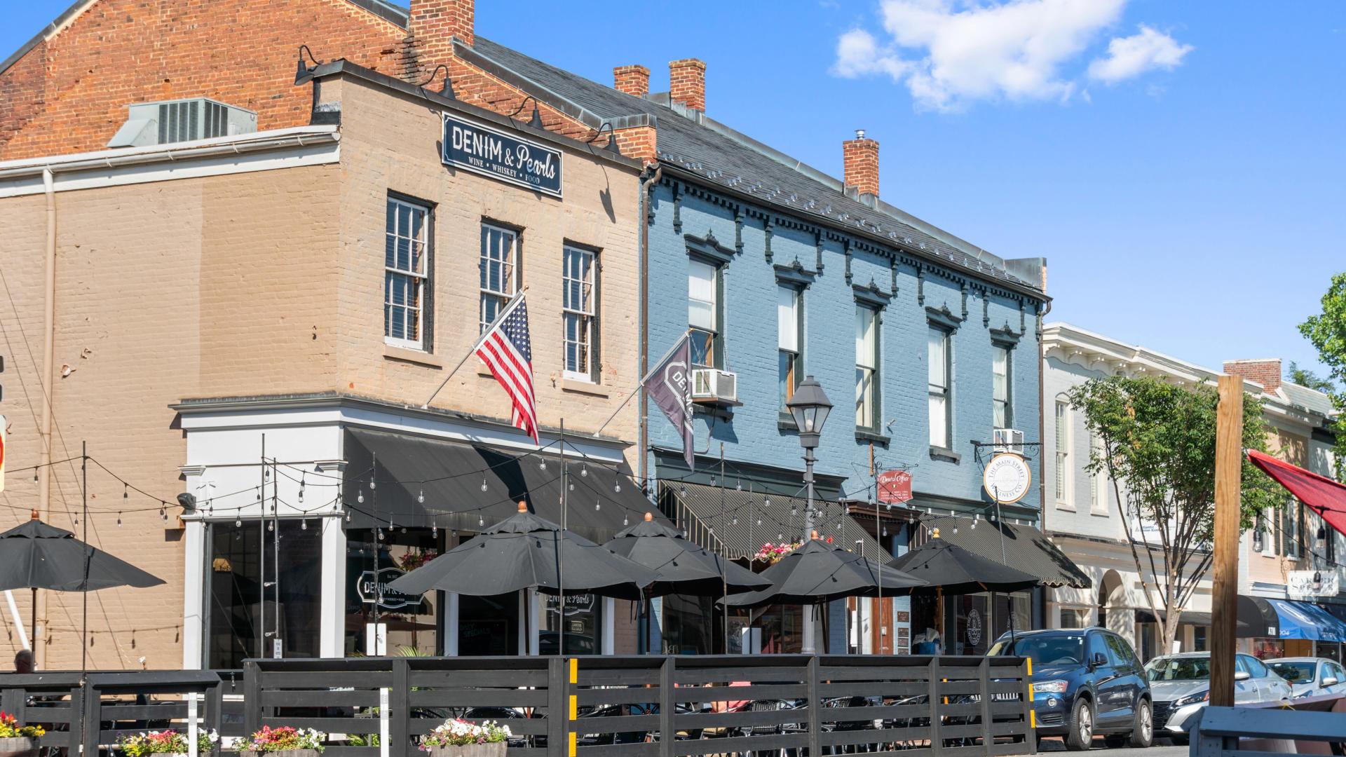 Grab a bite to eat at Denim &amp; Pearls in Old Town Warrenton.