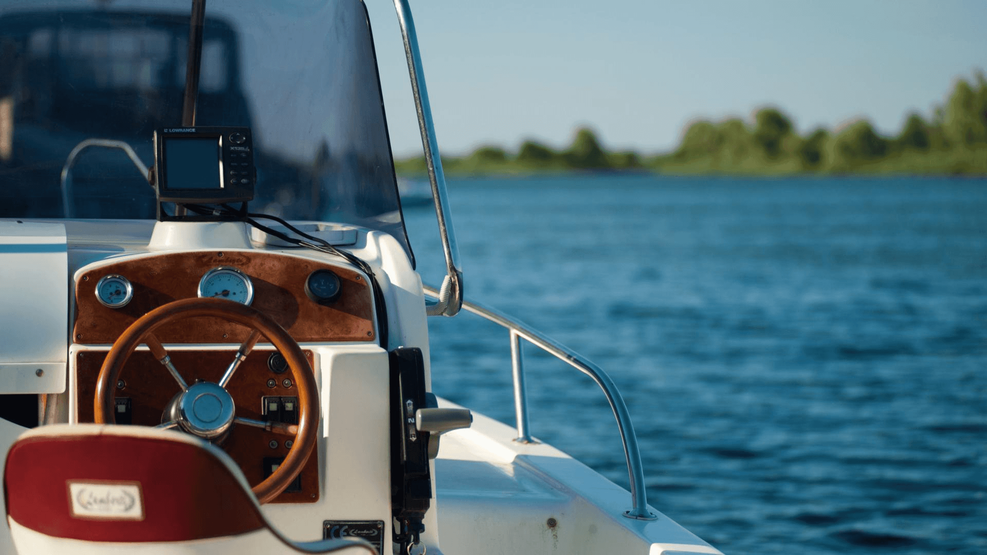 Rent a boat in the picturesque Charlotte Harbor.