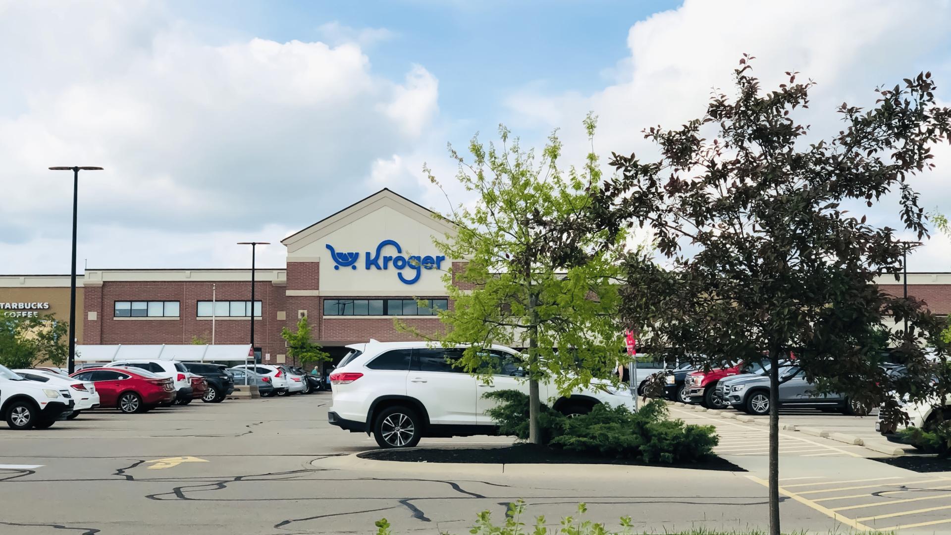 Errands are simple with Kroger, Granville Market, Walmart, Giant Eagle, and more nearby.