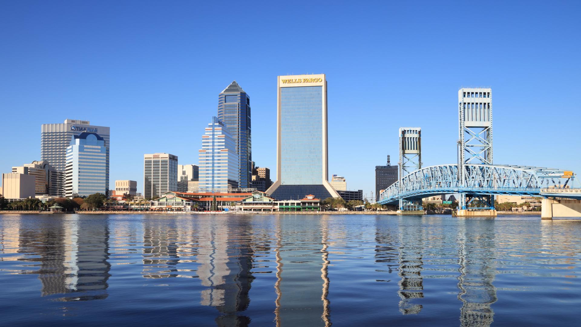 Commute to Jacksonville in under an hour.