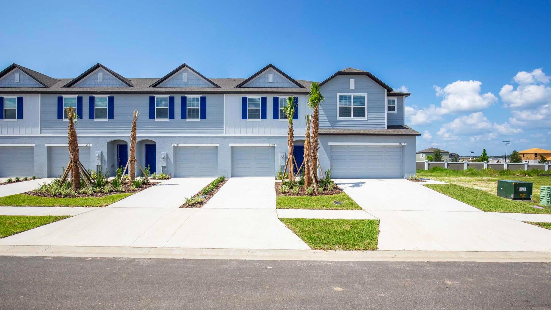 New townhomes now selling in San Antonio, Florida.