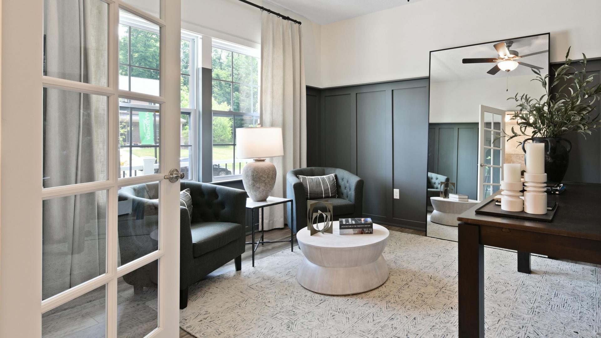 Flex spaces for a home office, hobby room or an extra bedroom – you decide.