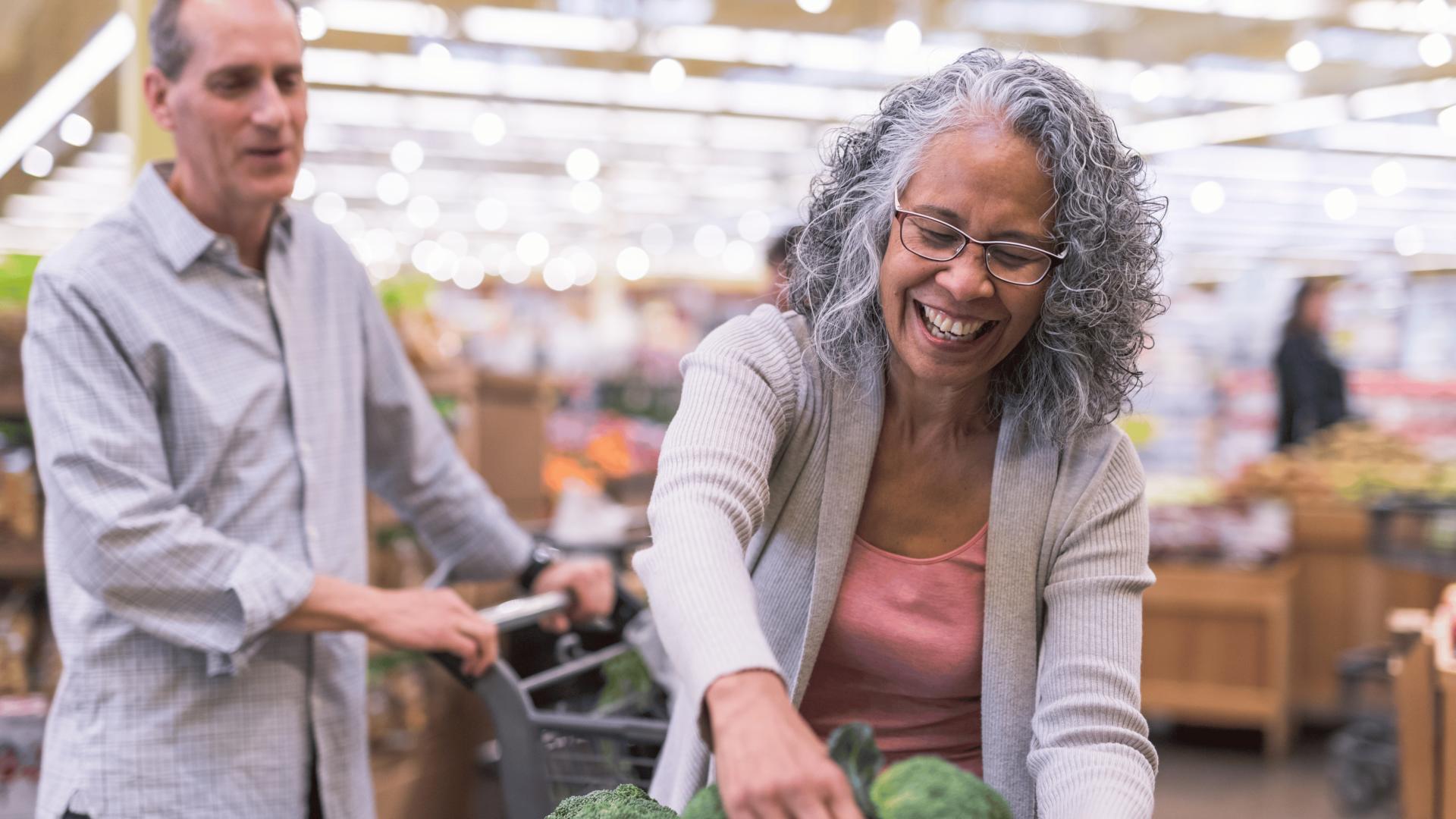 Errands are a breeeze with Giant Eagle, Dollar General and more all minutes from home.