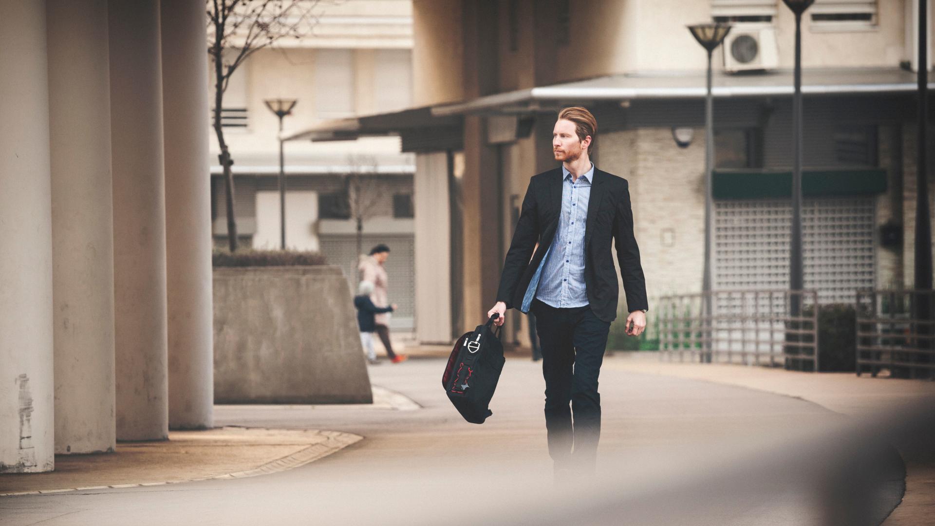 Notable employers such as SpaceX and Blue Origin are also nearby; easily commute to work.