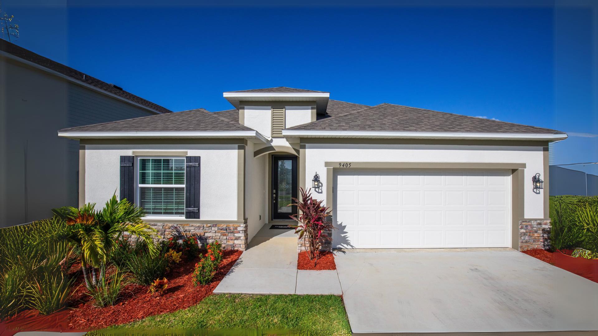 The best price for a single-family home with golf course views and country club amenities.