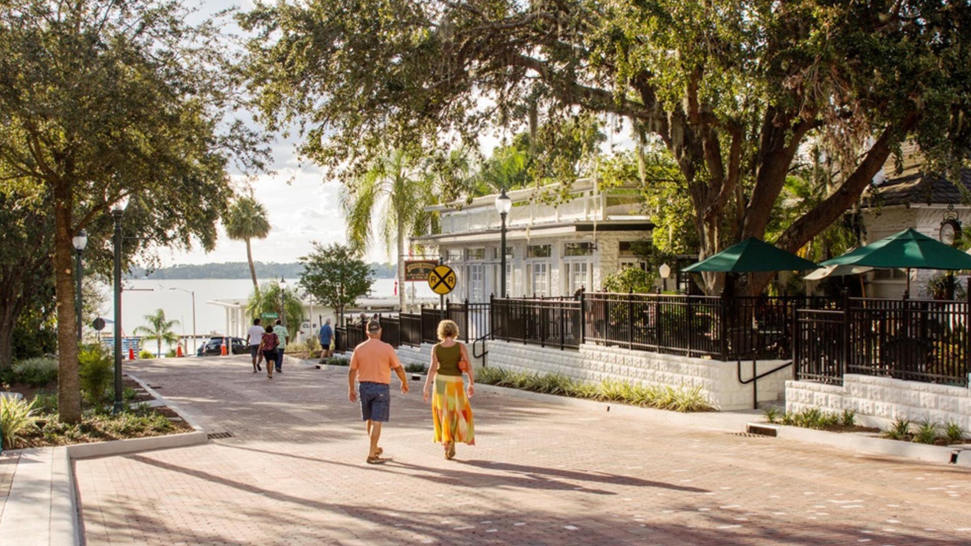 Enjoy a late lunch or date night in Historic Downtown Mount Dora.