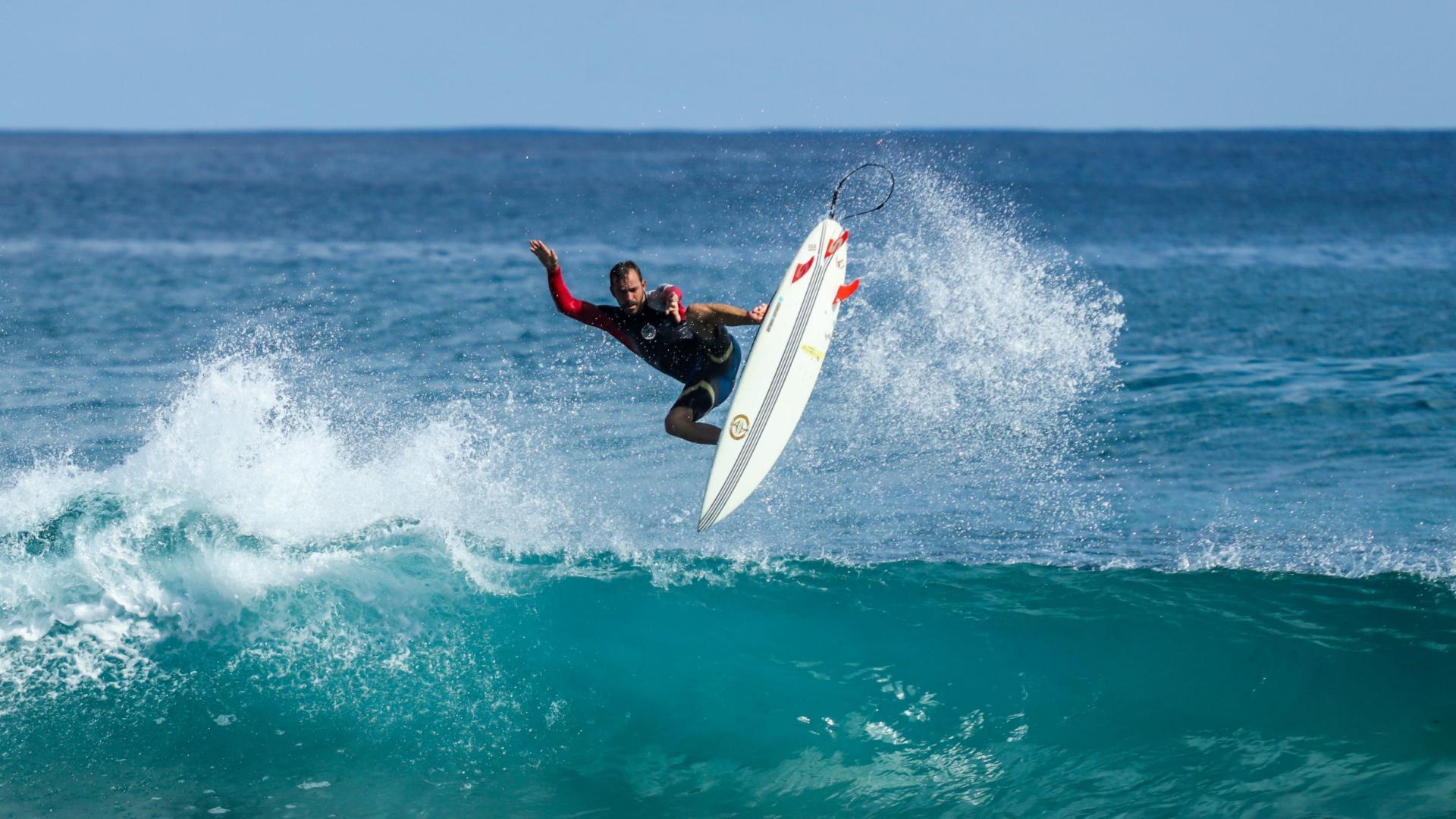 The perfect location to live for surfing enthusiasts.