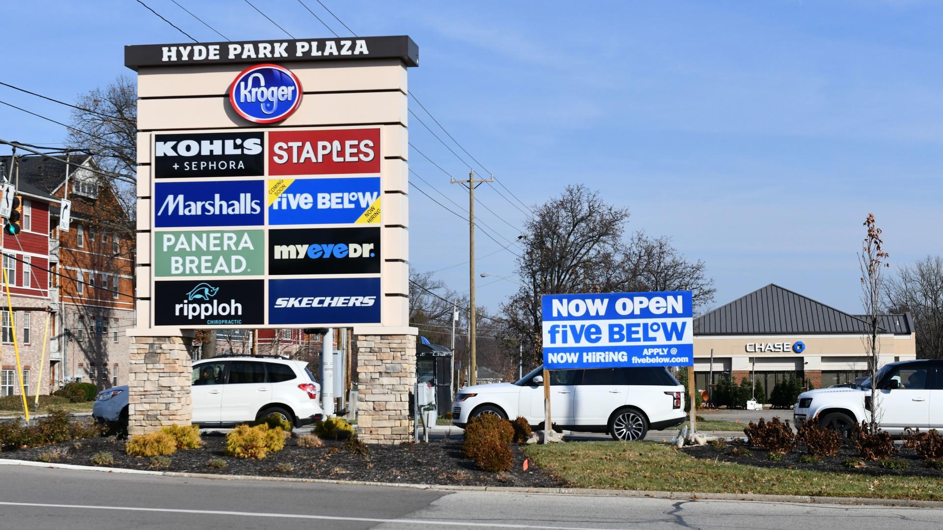 Hyde Park Plaza makes errands and grocery shopping easy – just 5 minutes from home!