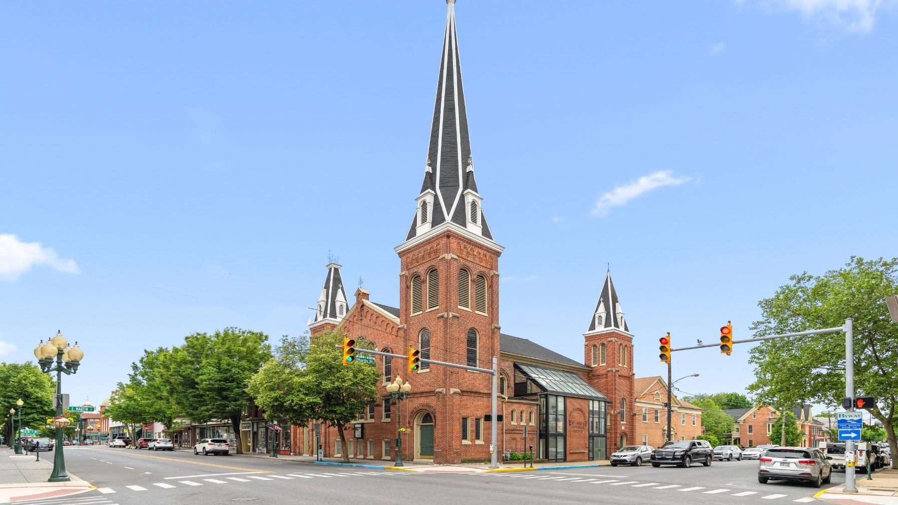 Explore Martin Street in the town of Martinsburg.