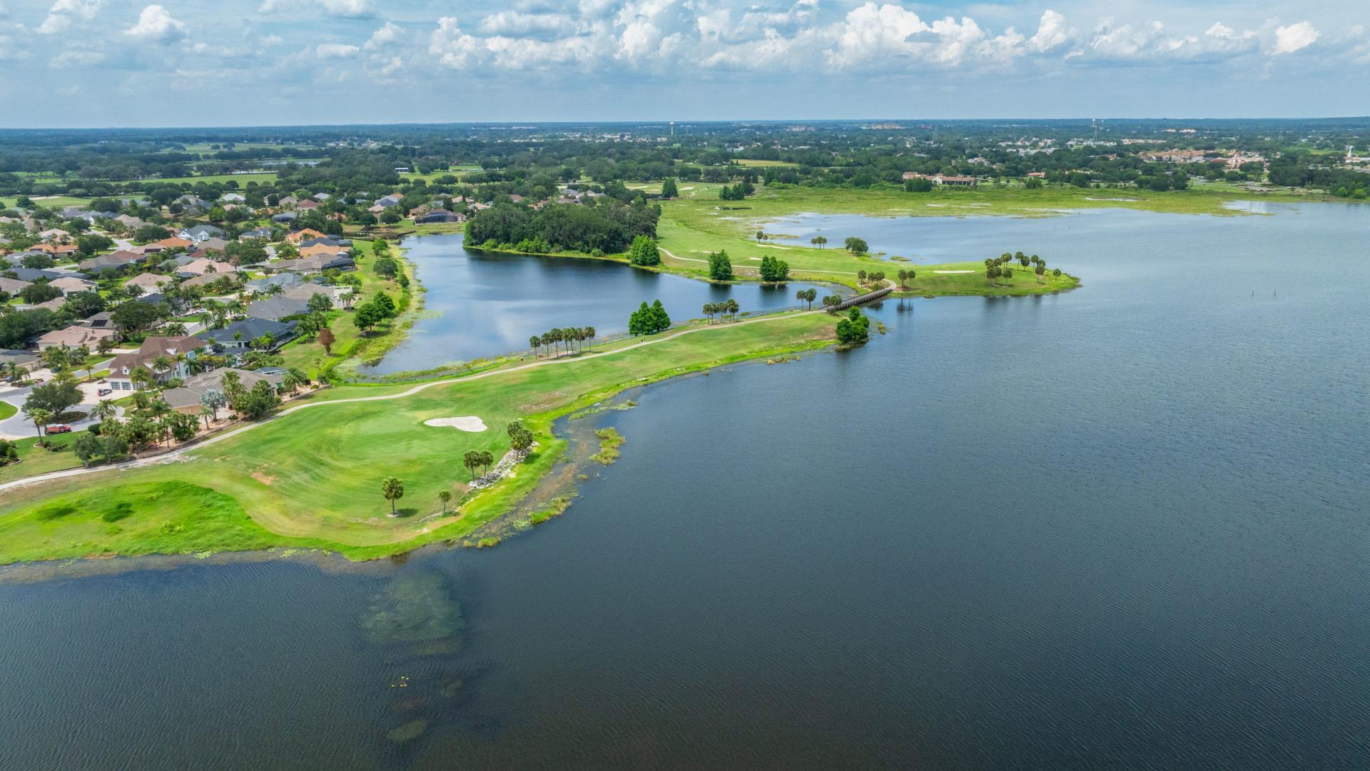 It’s easy to work on your swing with unlimited golf courses close to home.
