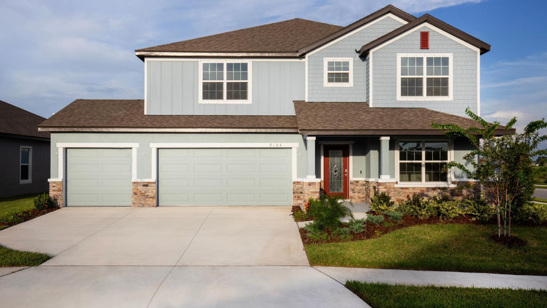 1 and 2-story designs available at Applewood Reserve. We are excited to meet you!