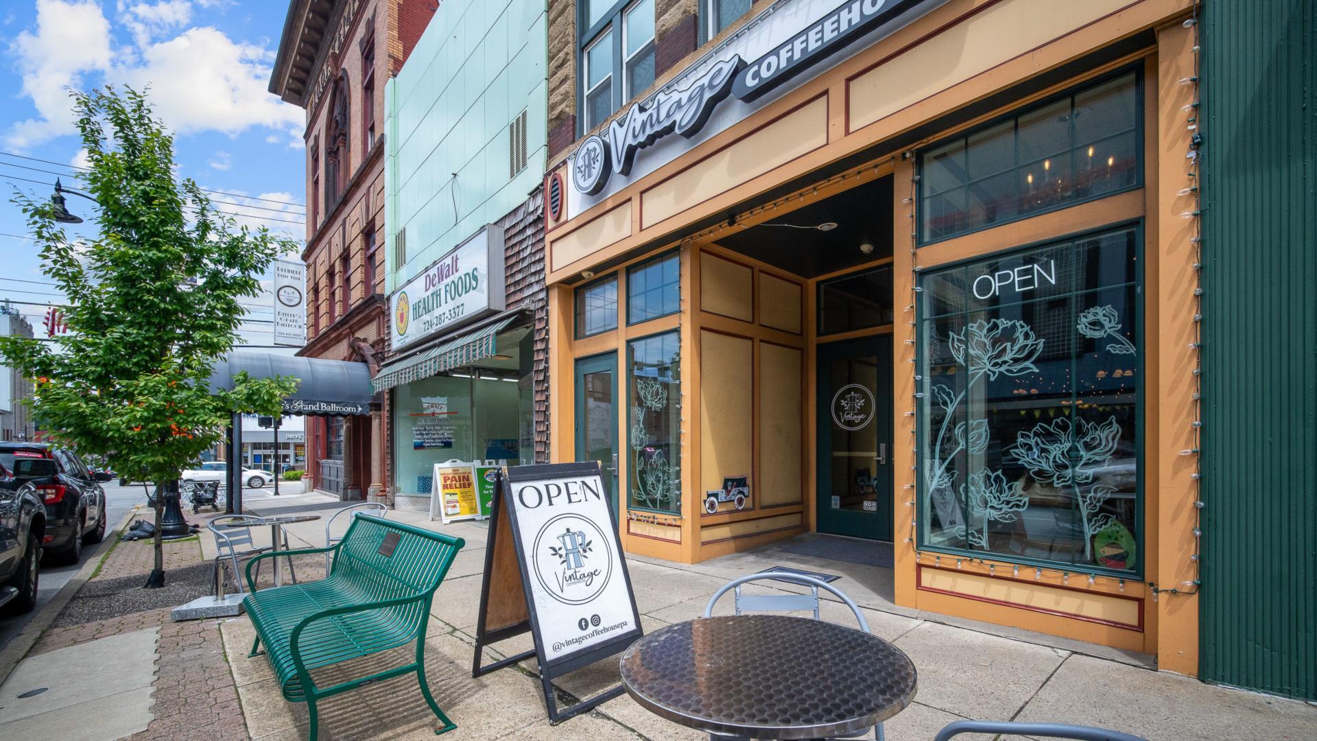 Sip coffee from Vintage Coffeehouse while browsing boutiques—Main Street made easy.