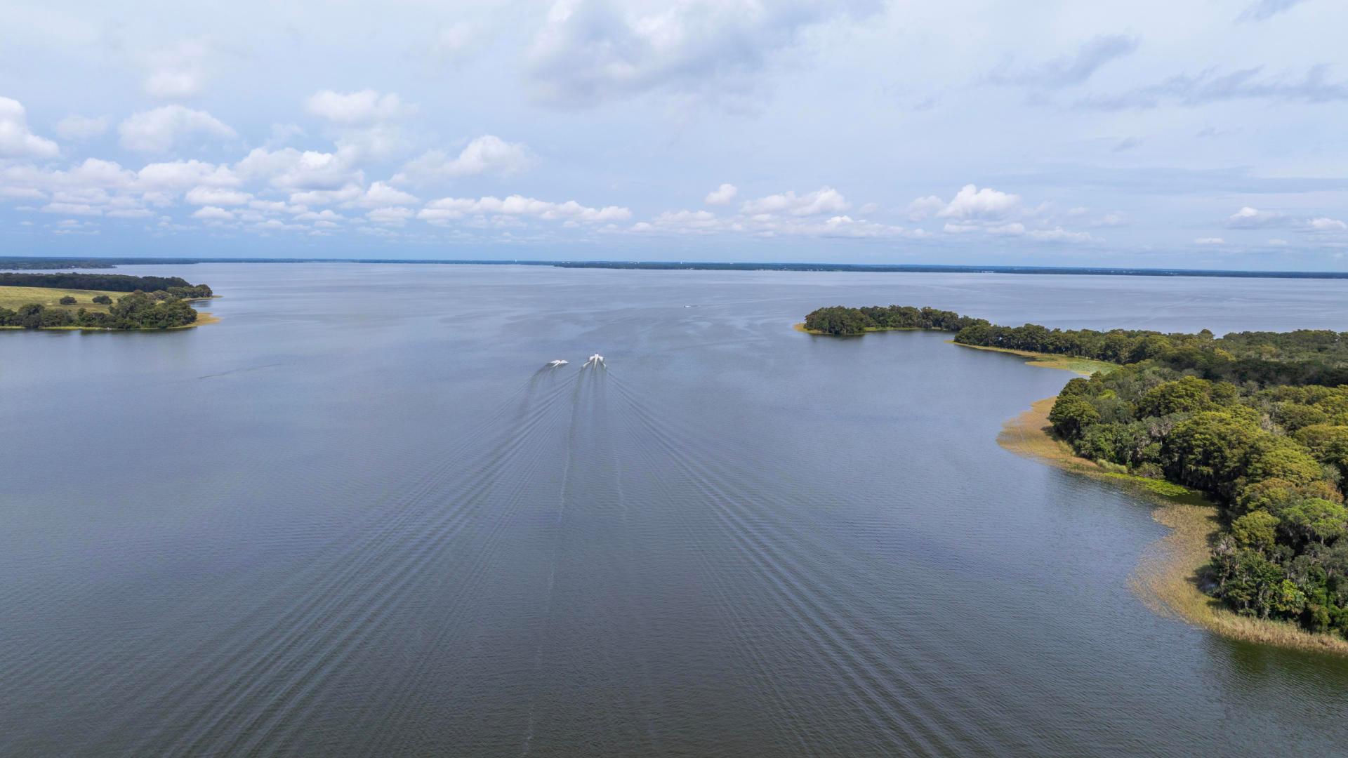 Adjacent to Astatula Boat Ramp, you can store your fishing boat in the garage.