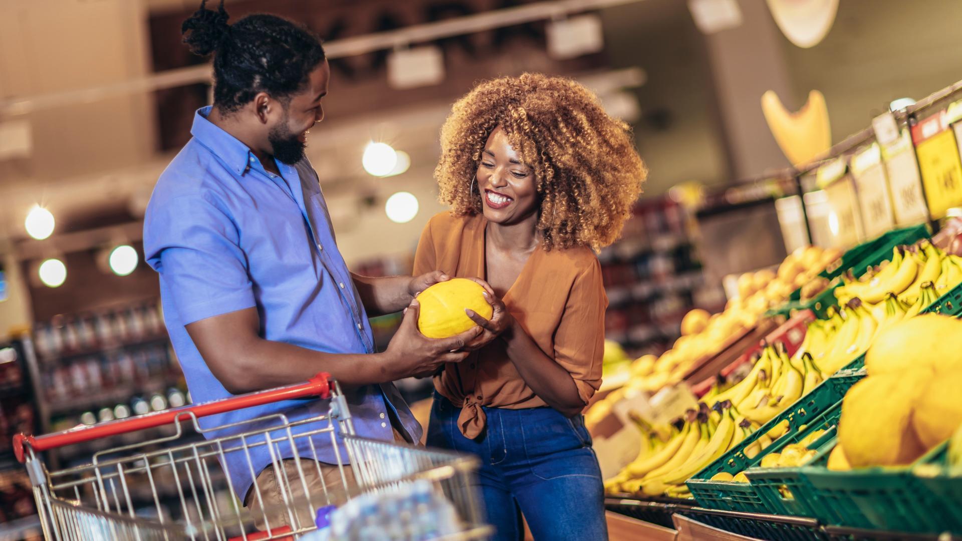 Errands are easy – Main Street Market, Kroger, Aldi &amp; Lawrenceburg Farmers Market within 15 minutes.