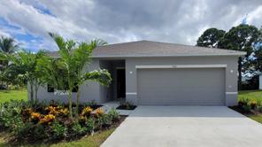 582 Se Essex Dr (Magnolia)