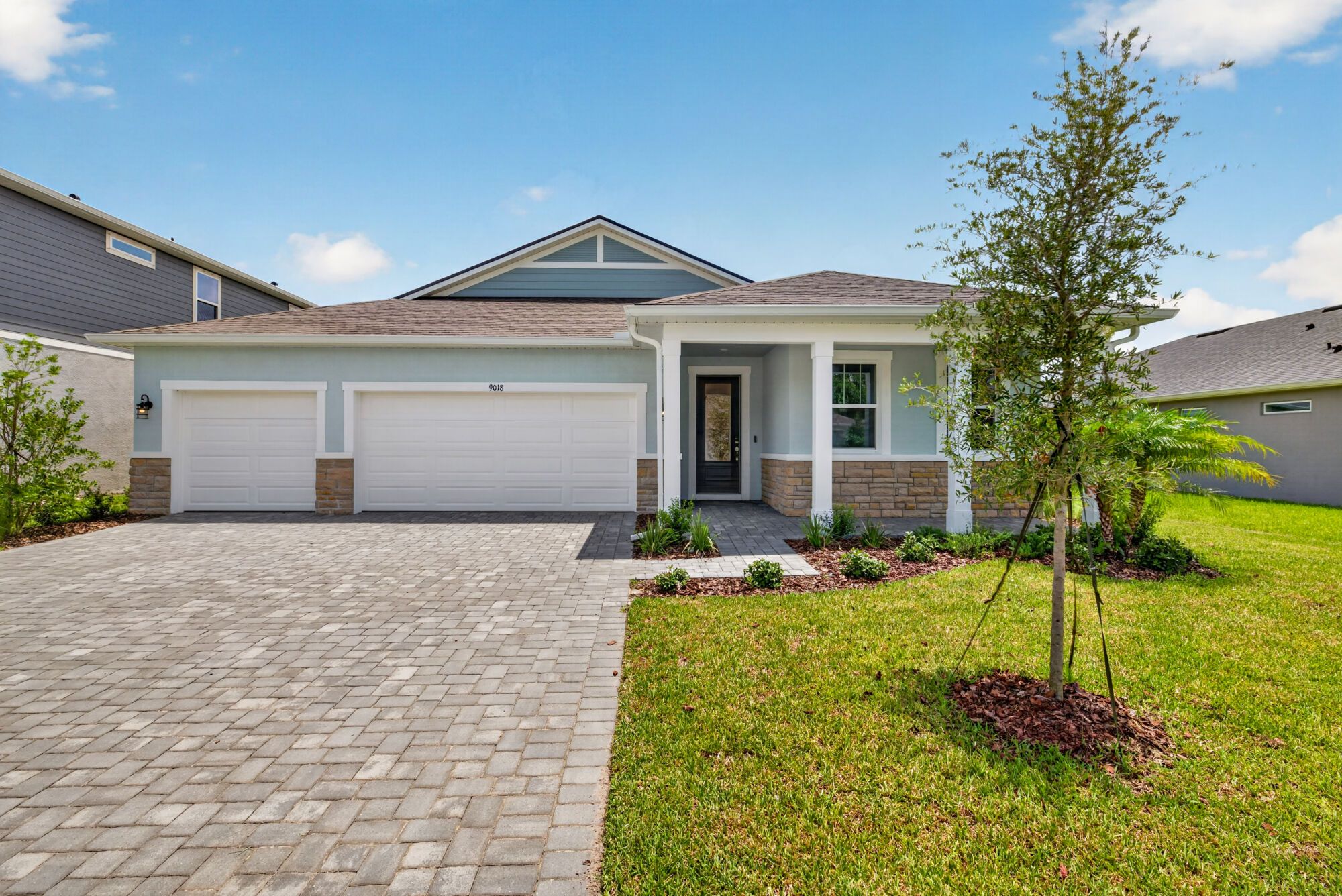 9018 SUNDANCE TERRACE (Isle Royal)