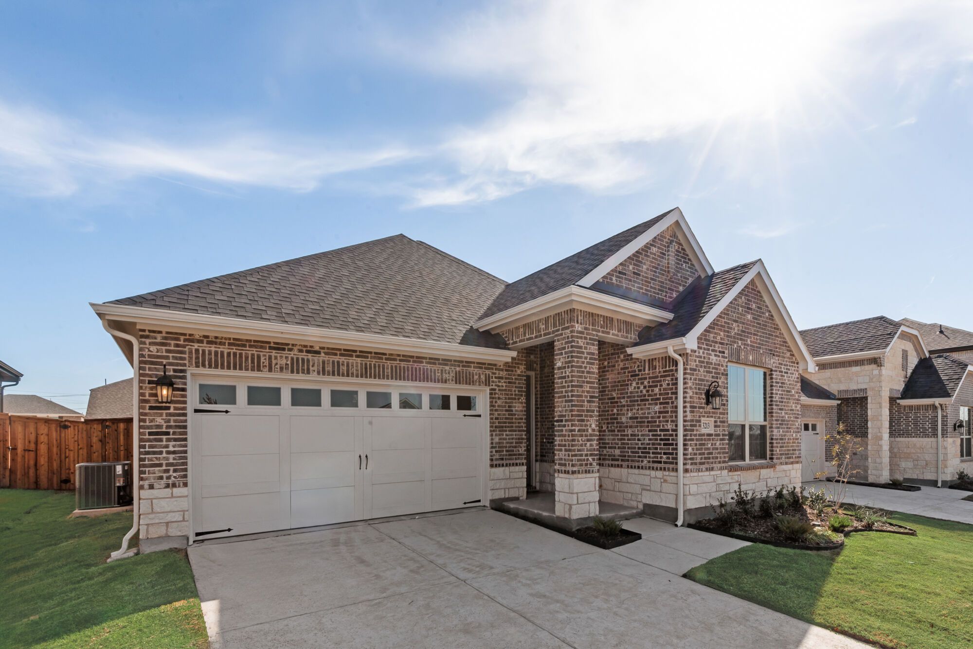 3213 Riverlawn Drive (Amelia)